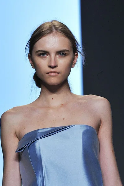 Look 50
